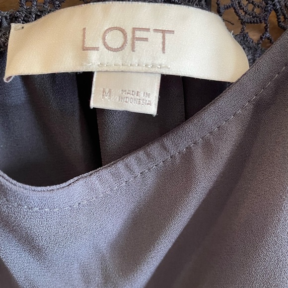 LOFT Blouse | Size Medium - Picture 3 of 5
